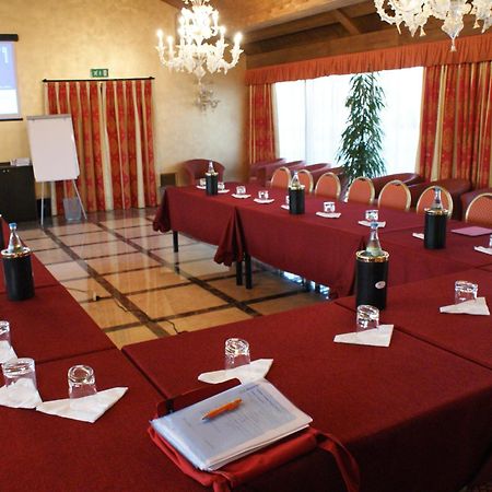 Hotel Calissano Άλμπα Εξωτερικό φωτογραφία